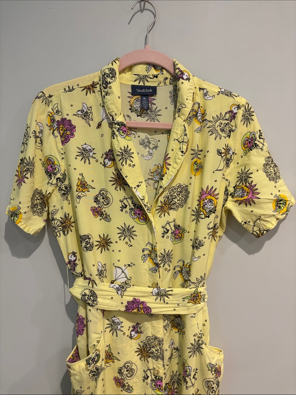ModCloth Yellow Celestial Astrology Shirt Dress Zodiac Sun Moon Whimsigoth Sz M - Picture 4 of 16
